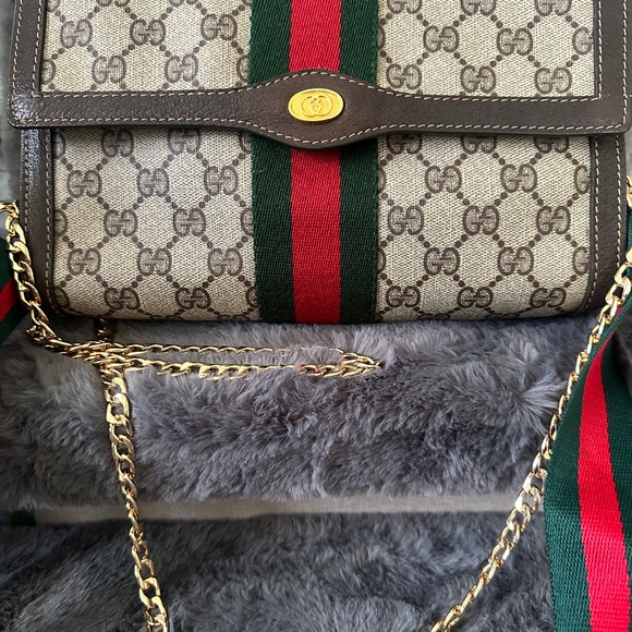 ***Sold*** Gucci Handbag Authentic - Picture 10 of 11